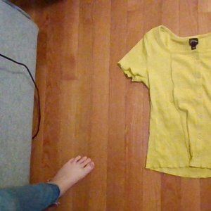 BRAND NEW  TEE SHERT  FROM TARGET SIZE LARGE 10/12